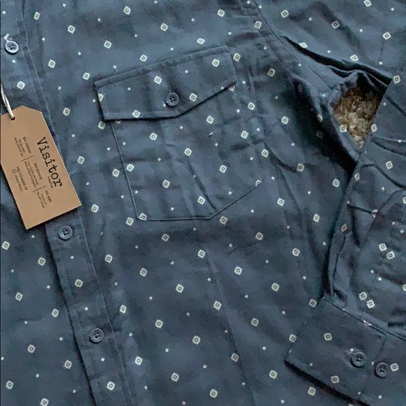 Visitor Button Up - Picture 2 of 4